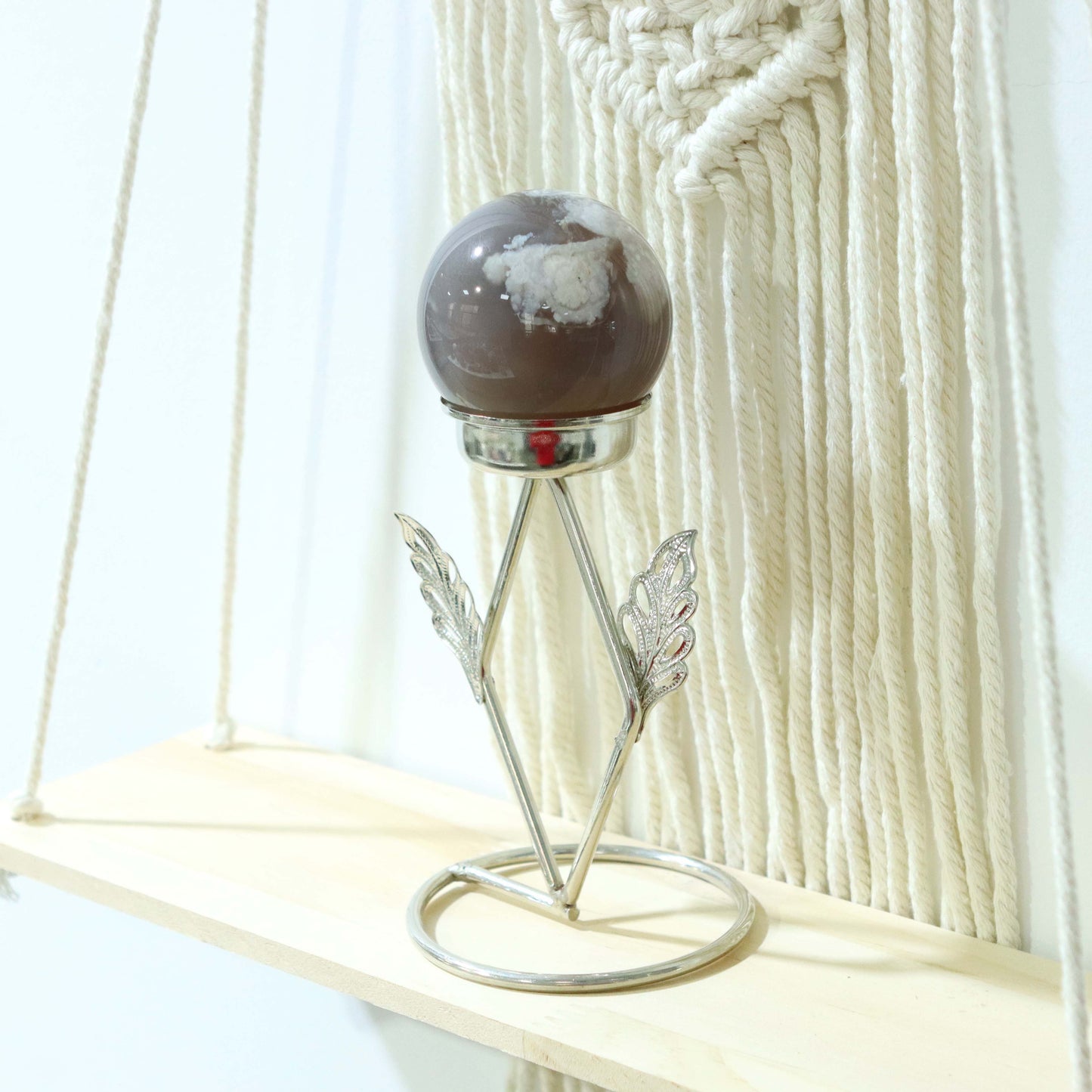 Crystal stand