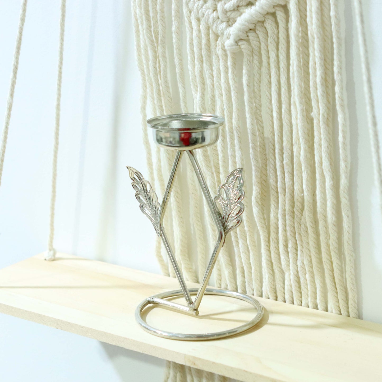 Crystal stand