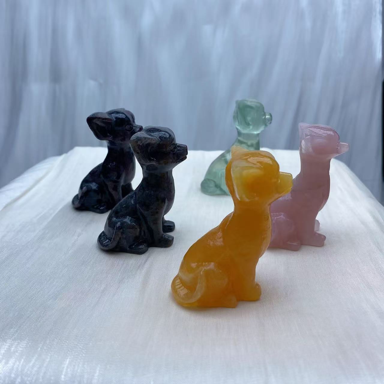 Chihuahua Carving
