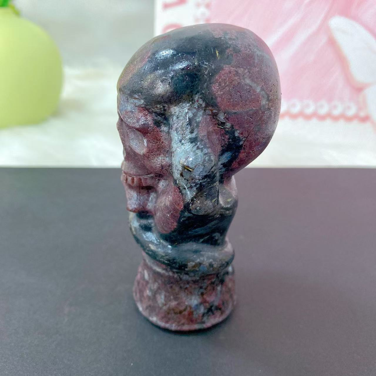 Garnet Skull Snake Hand Carving