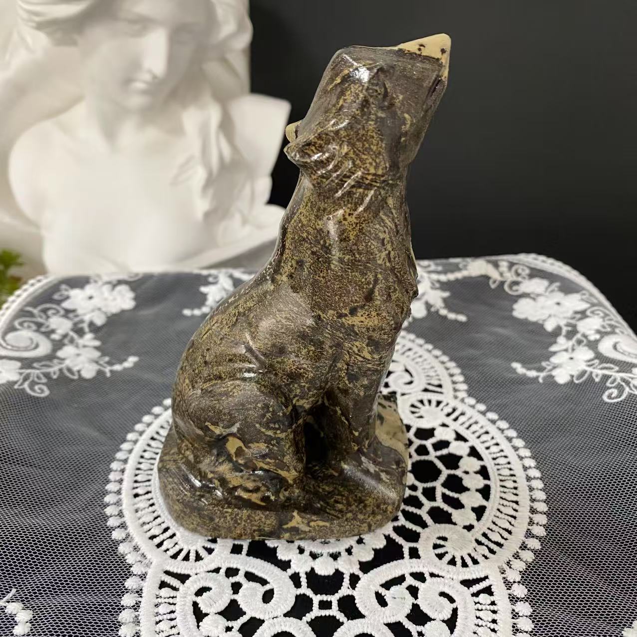 Picture Jasper Wolf Carving