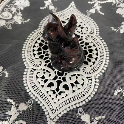Garnet Flying Cat Carving