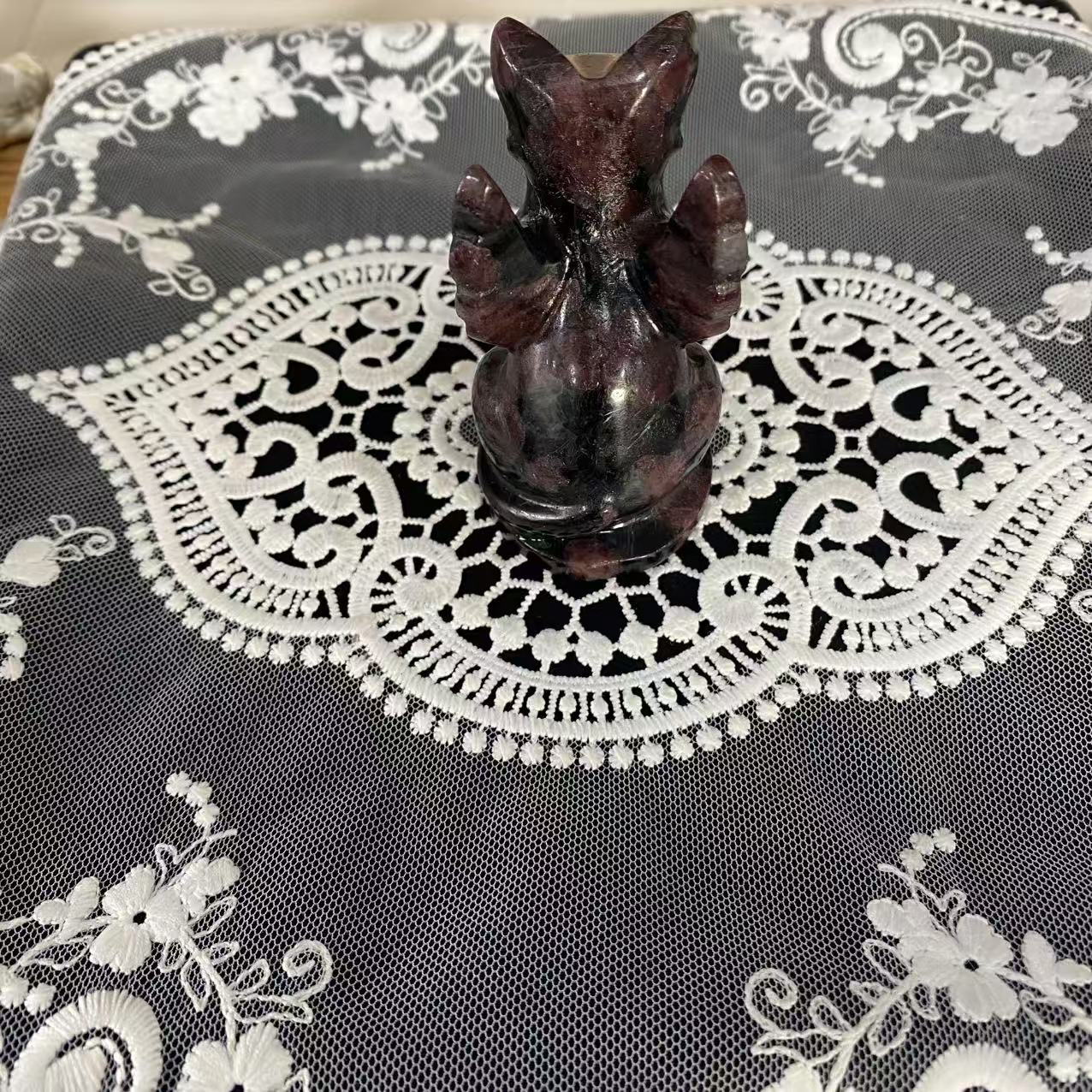 Garnet Flying Cat Carving