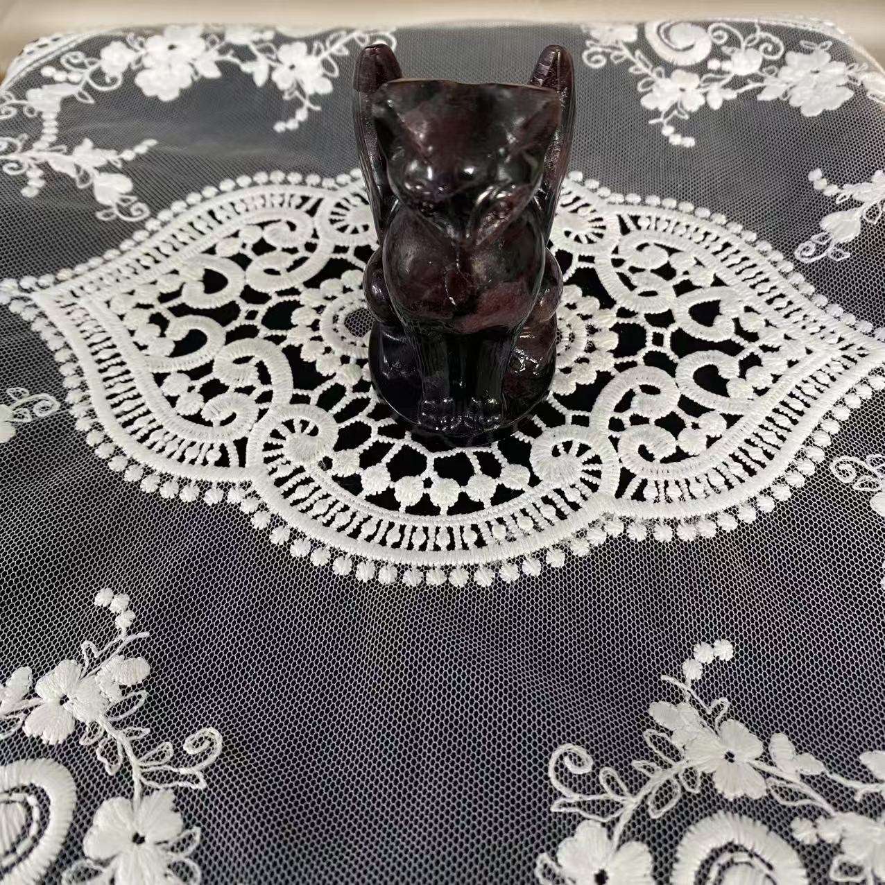 Garnet Flying Cat Carving