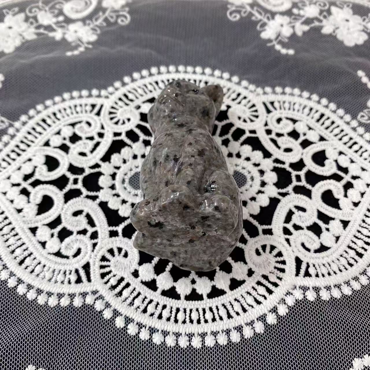 Yooperlite Cat Carving