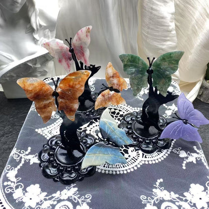Crystal Cat Catching Butterfly Carving
