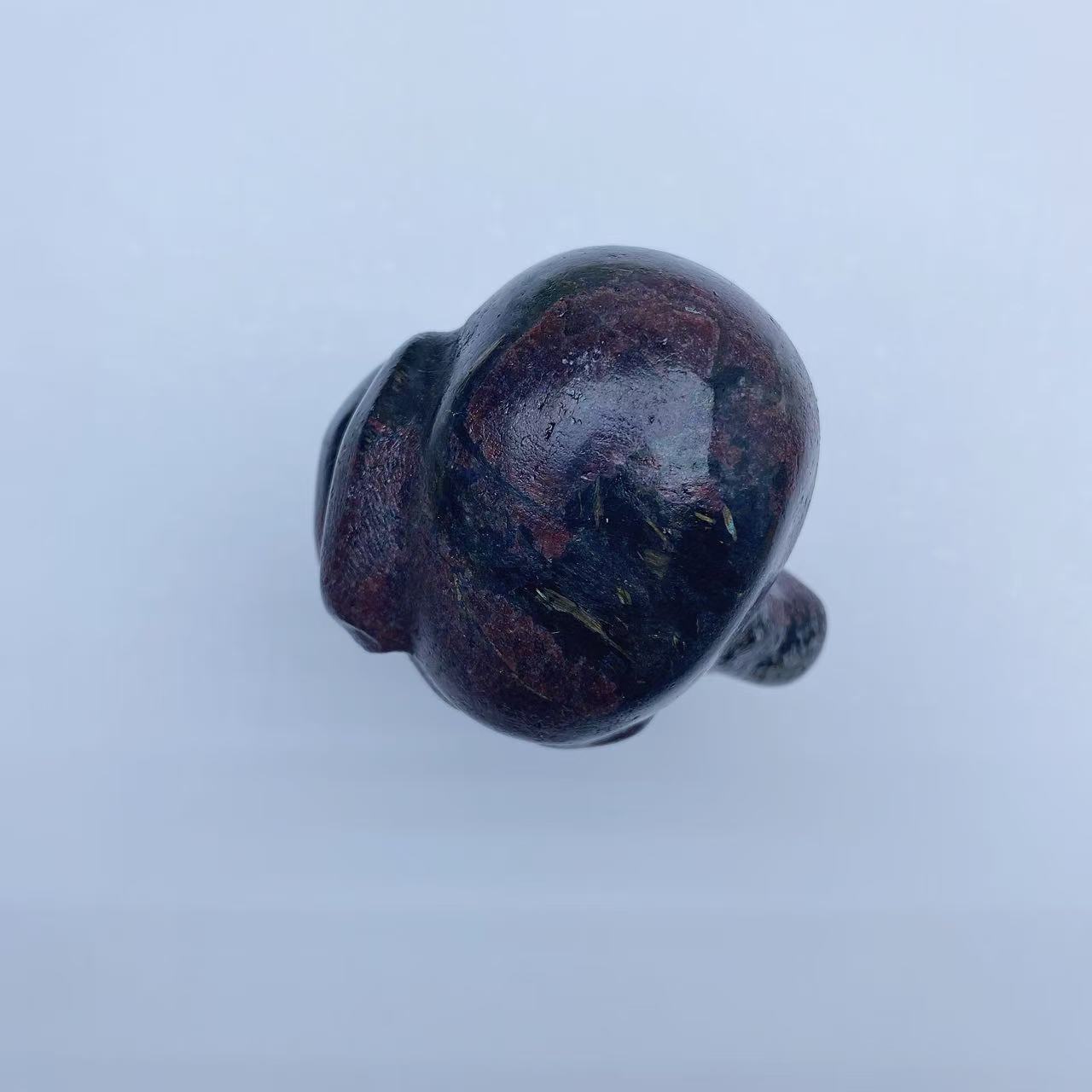 Garnet Skull Snake Hand Carving