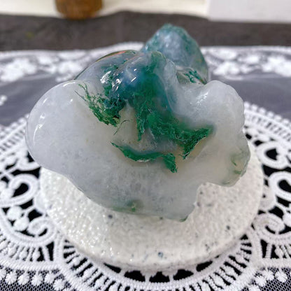 Moss Agate Cat Carving
