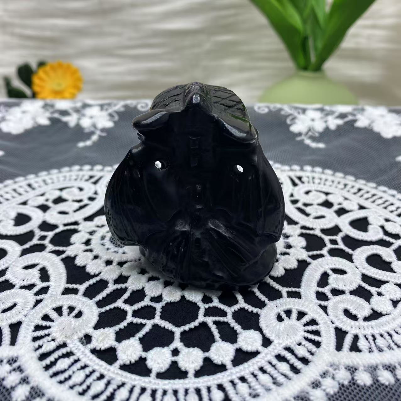 Obsidian Toothless Carving