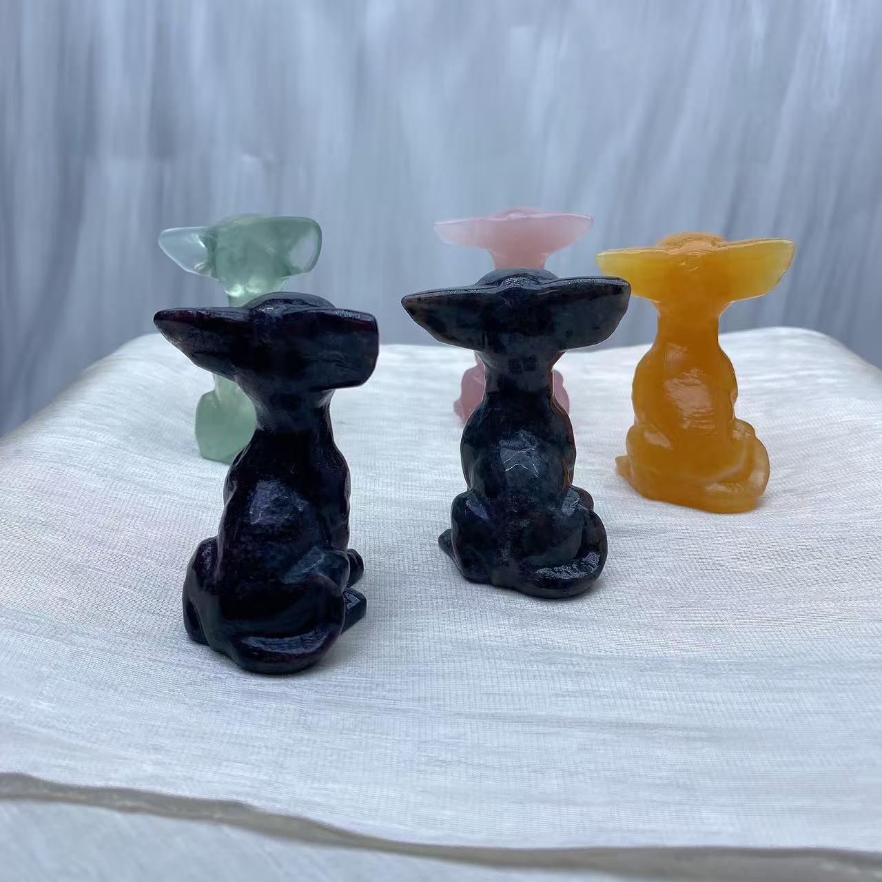 Chihuahua Carving
