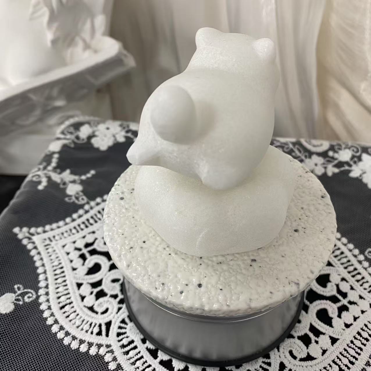 White Jade Spinning Lounging Cat Carving