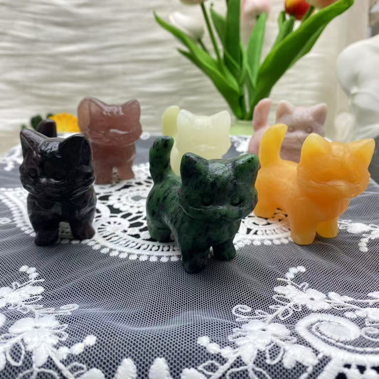 Crystal Curled Tail Cat Carving